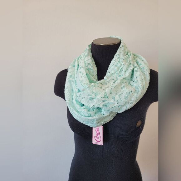 NEW Candie's Teal Lace Infinity Scarf Lightweight Green Cottage Fairy Whimsical - Picture 3 of 6